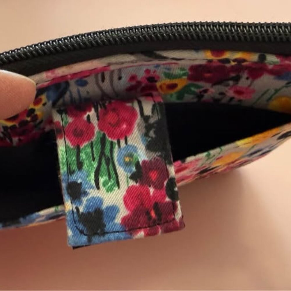 Thirty One Wristlet - Picture 2 of 4